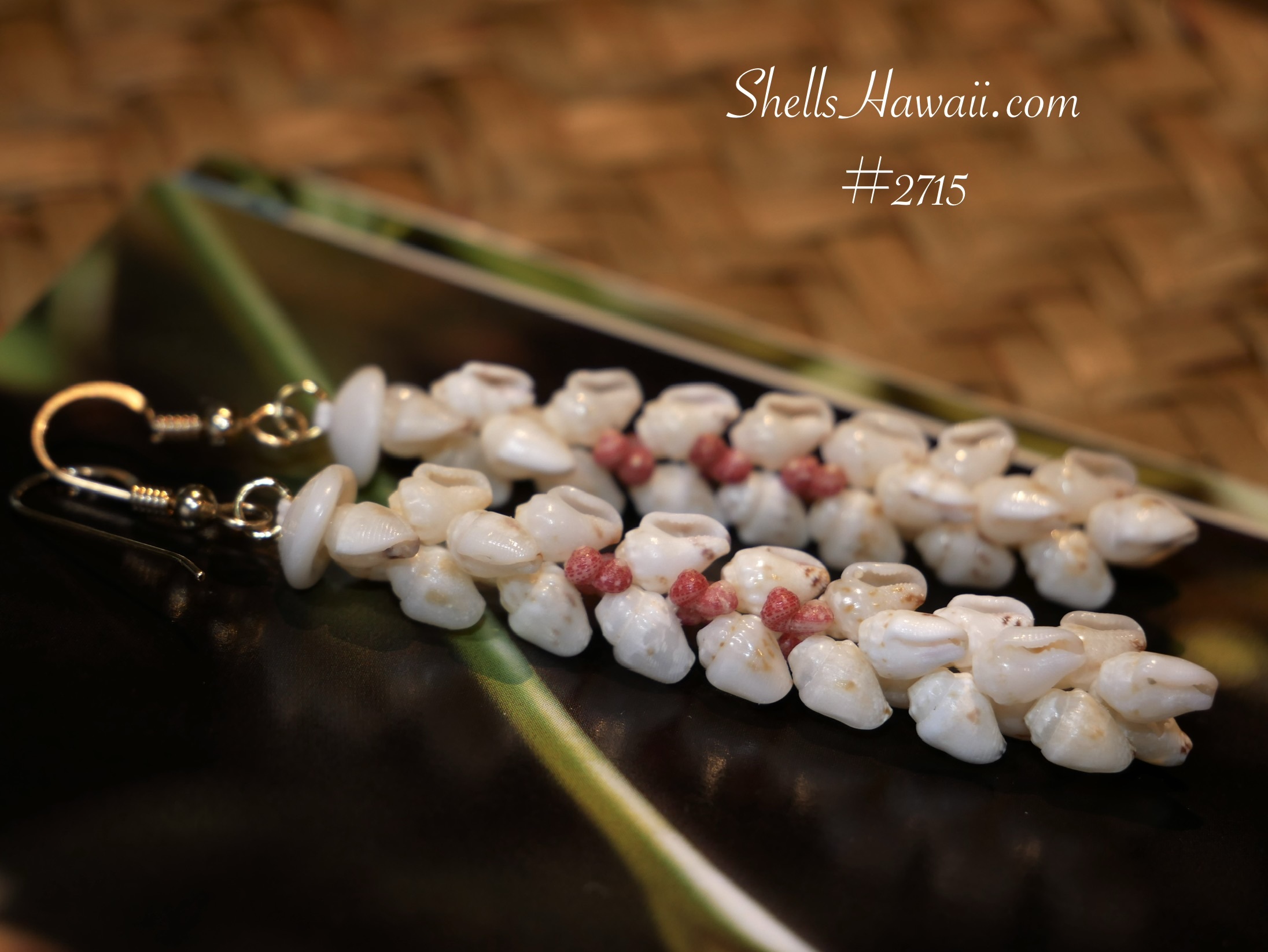 Kipona style Niʻihau shell earrings made with momi shells and pink kahelelani shells mixed shell design Hawaiian jewelry