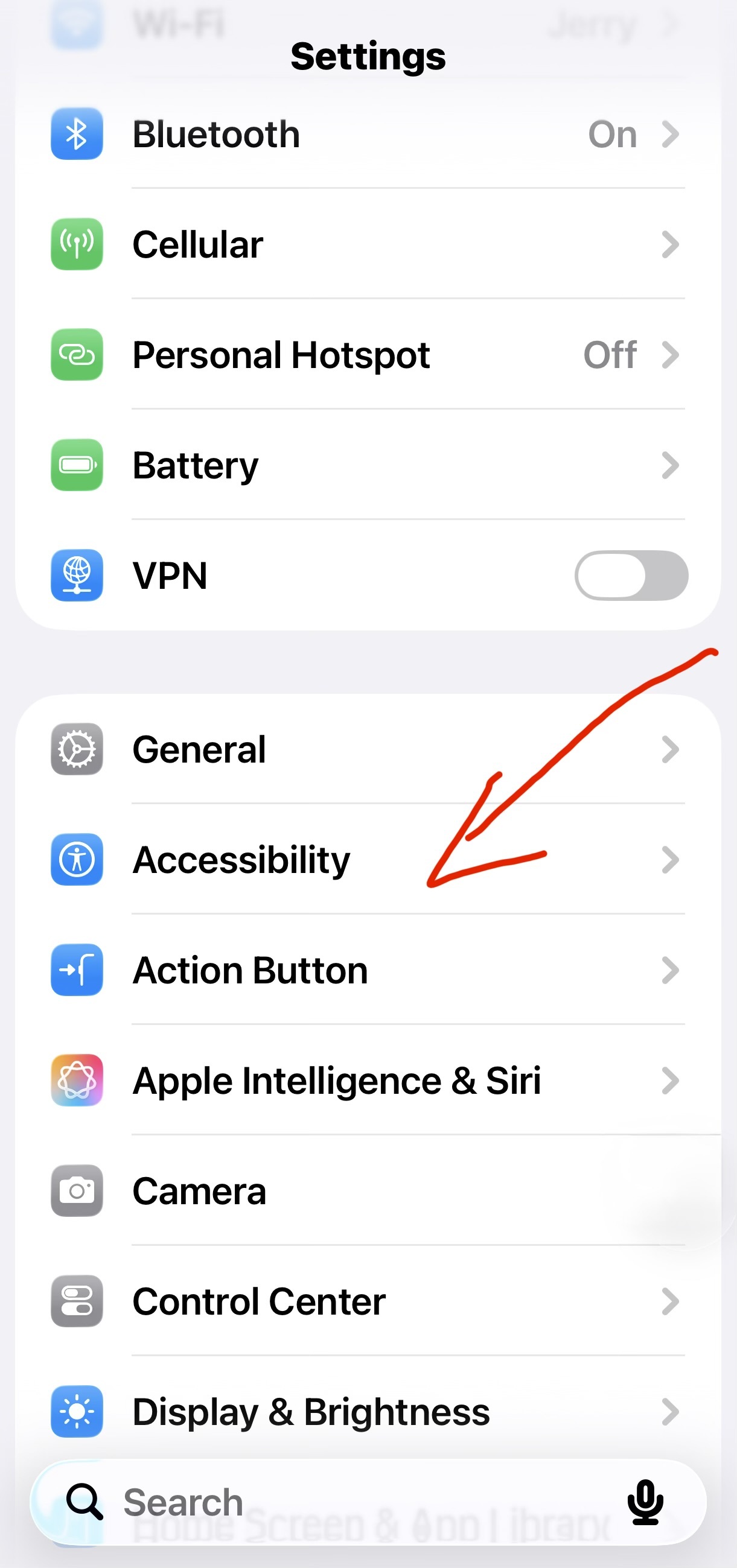 iPhone Settings screen showing Accessibility option with arrow – how to turn on screen reading to listen to ShellsHawaii blog, beginner guide for Niʻihau shell jewelry, learn about Niʻihau shells and behind the scenes stories at ShellsHawaii.com