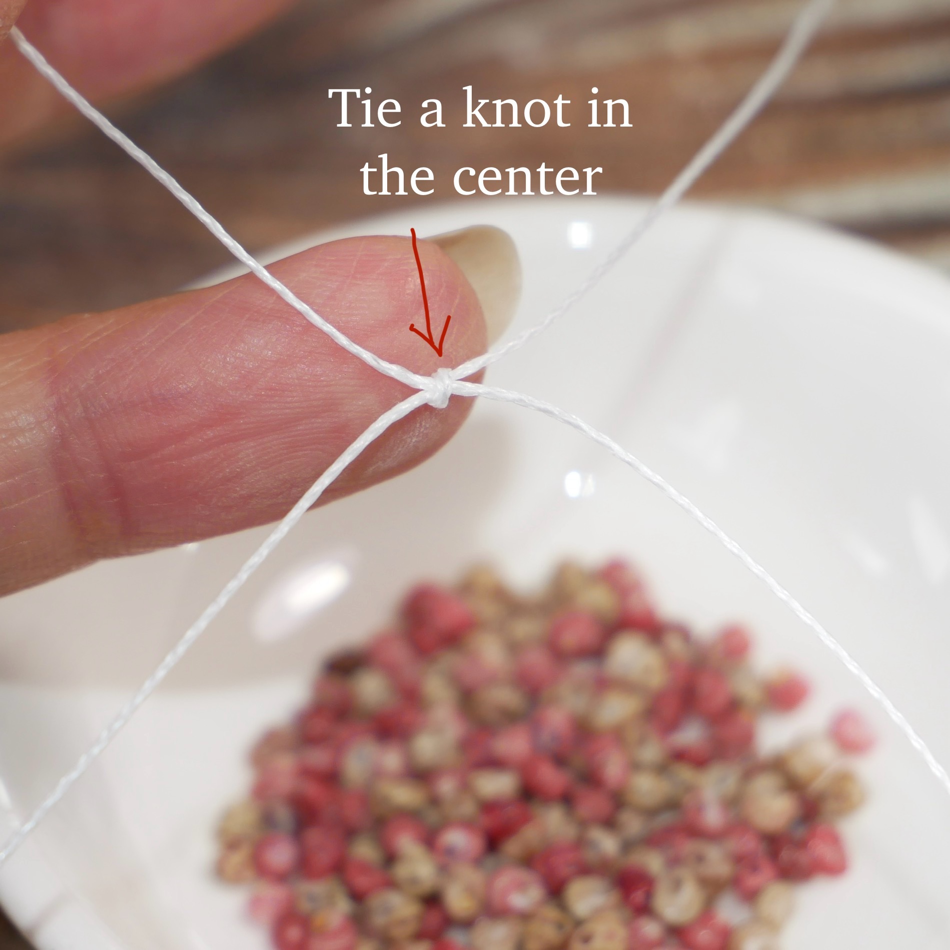 how to make niihau shell earrings, poepoe style using Kahelelani shells 