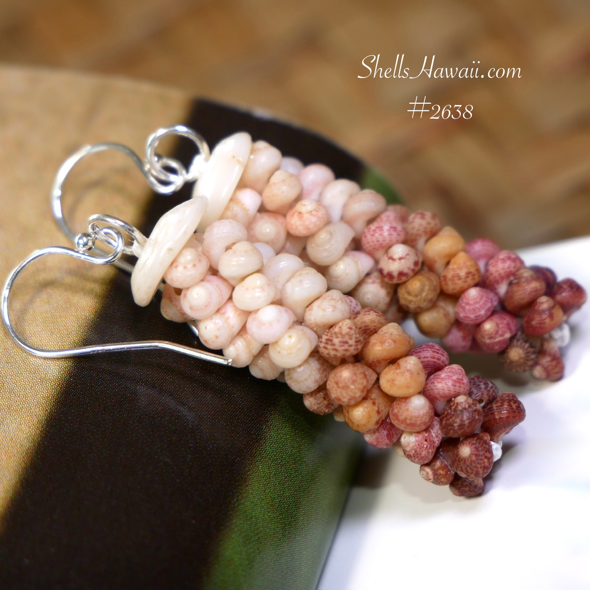 kahelelani poepoe style shell earrings 