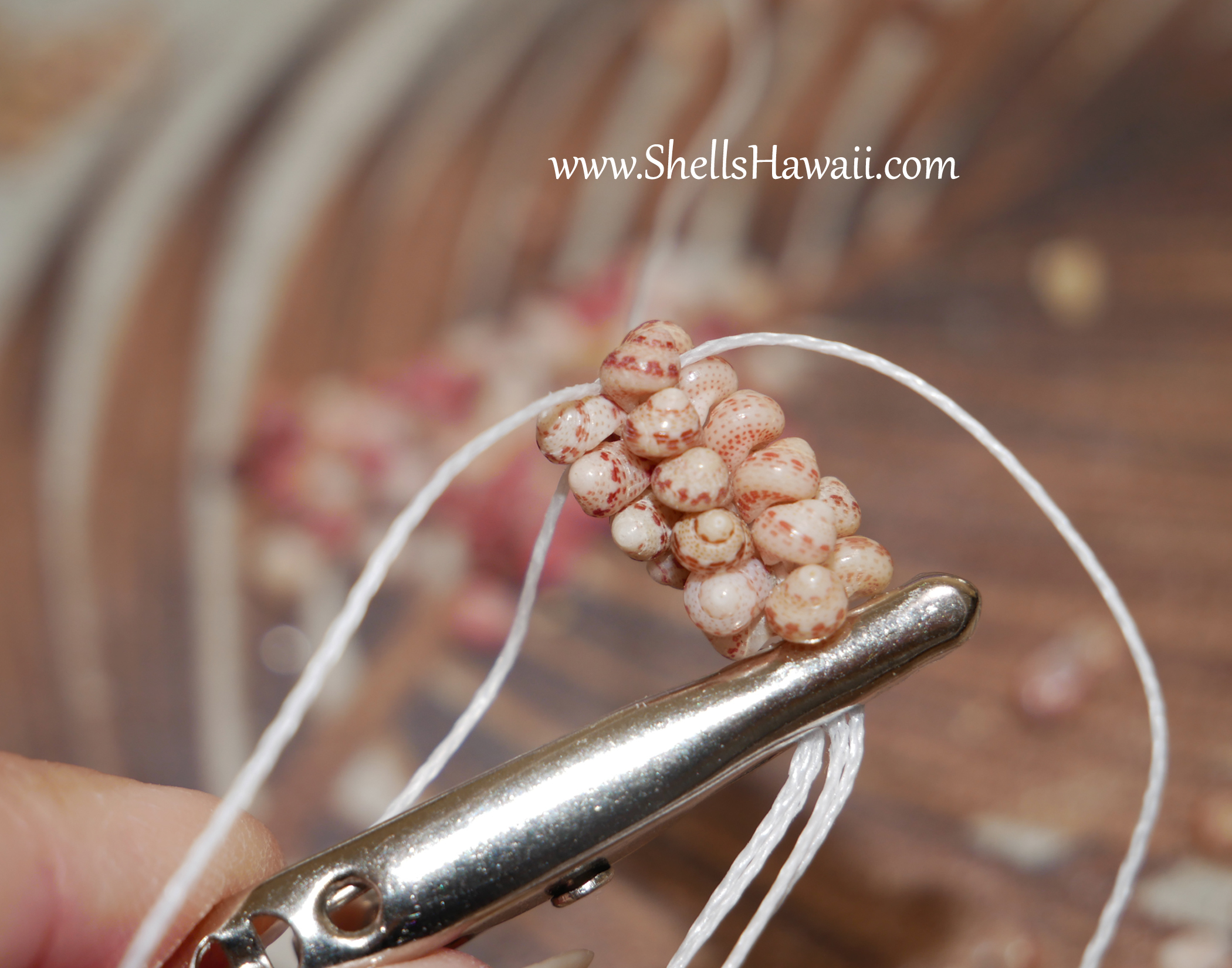 how to make poepoe style with Kahelelani shells